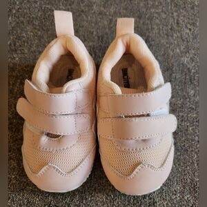 NWOT Pink Kids Shoes, Size 5